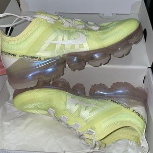 Women’s Air Vapormax 2019 SE - BRAND NEW